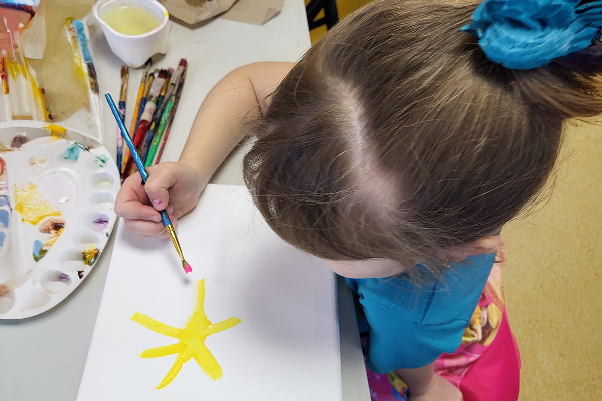 Kinder Gallery 3